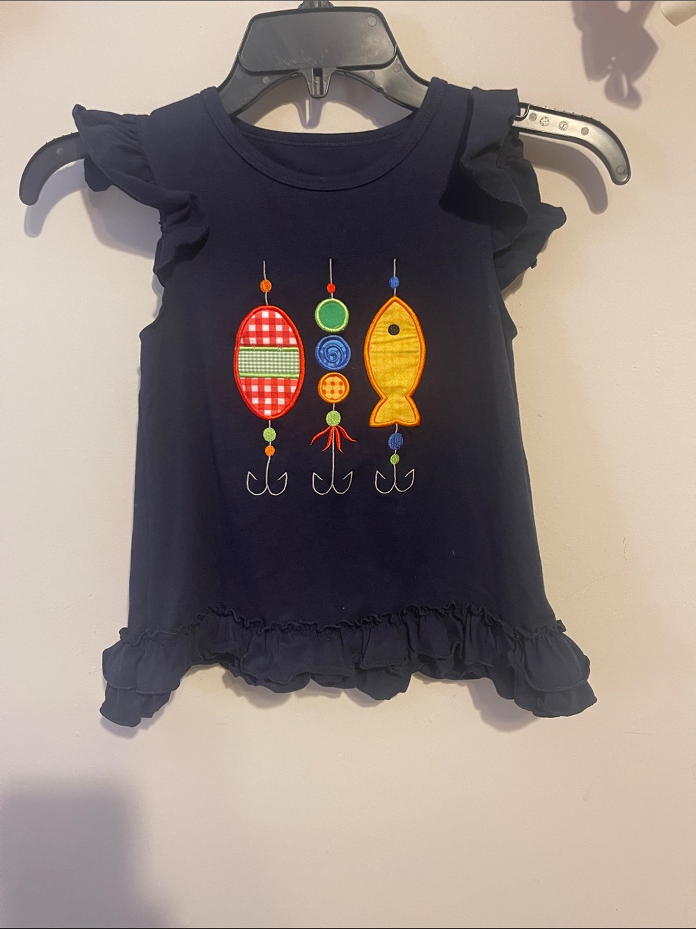 Navy Ruffle Flutter-Sleeve Girls' Top with Fish Appliqué 6-7T